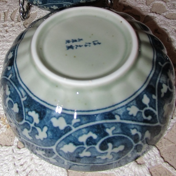 2 piece set Japanese handleless porcelain transfer ware set - Picture 4 of 9